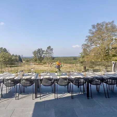 73 - Pour 18 Personnes Villa *
