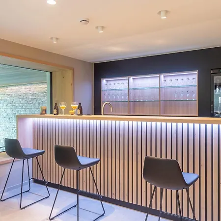 73 - Pour 18 Personnes *