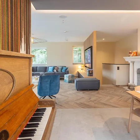 73 - Pour 18 Personnes Βίλα