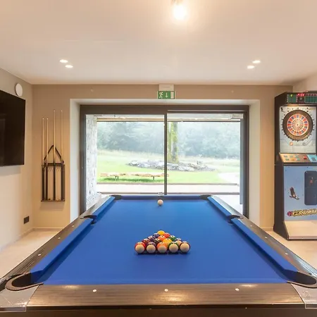 Βίλα 73 - Pour 18 Personnes *